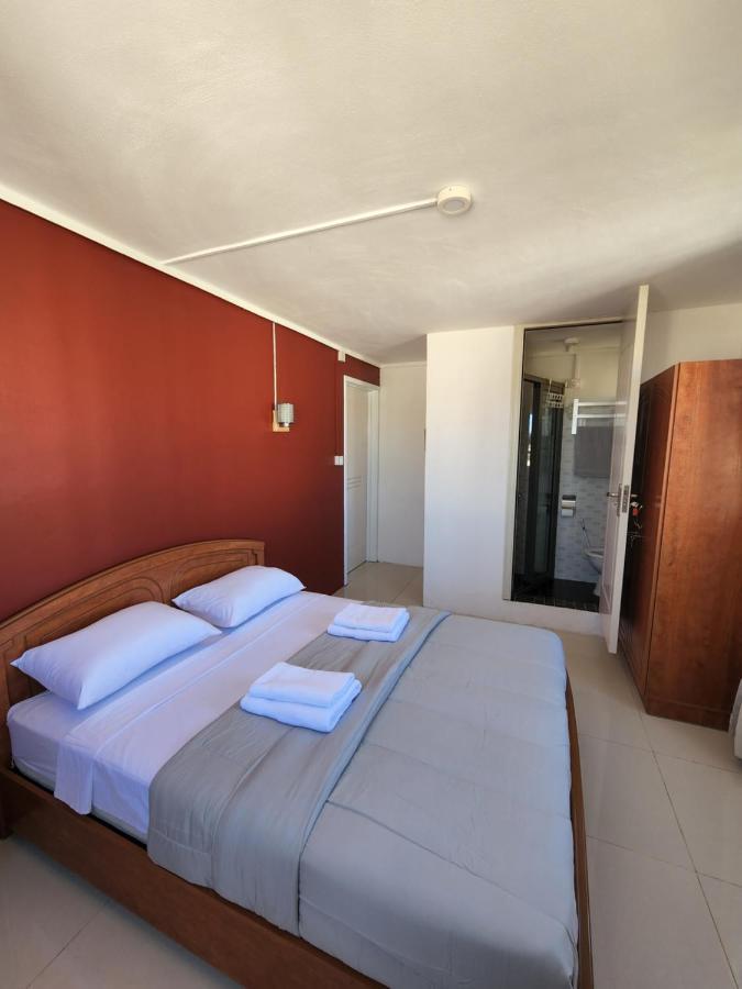 Sunsetview Beach Apartment Flic-en-Flacq Екстериор снимка
